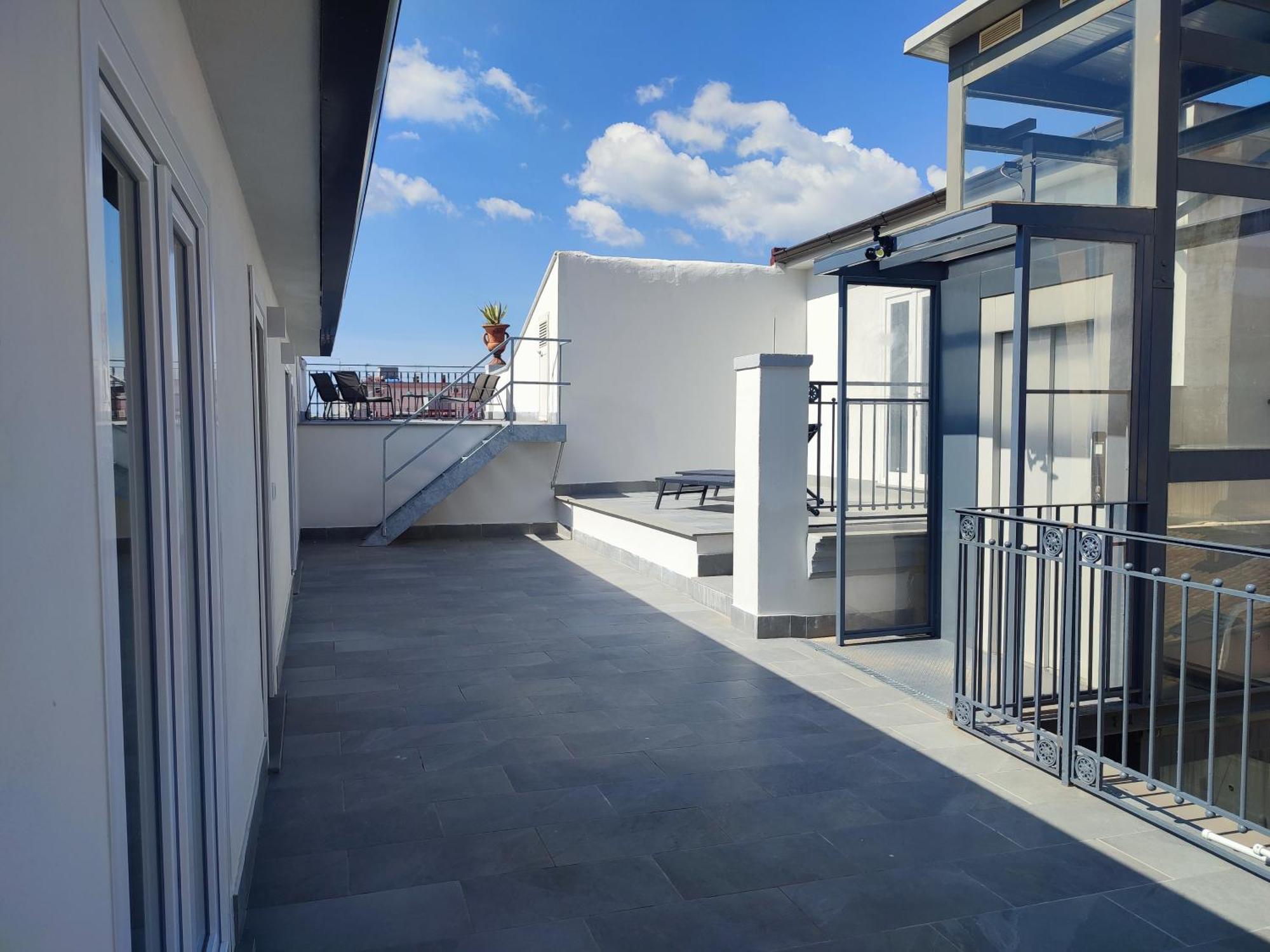 Terrazza Reale - Suite 2 Caserta Eksteriør billede