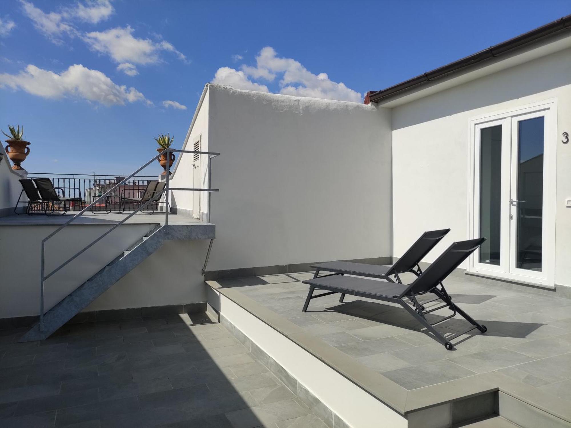 Terrazza Reale - Suite 2 Caserta Eksteriør billede